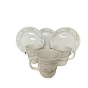 Corelle “Callaway” Desser Plates  – Set of 3 – Blue Floral Vine – Vintage